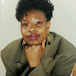 Meet your Posher, Dina